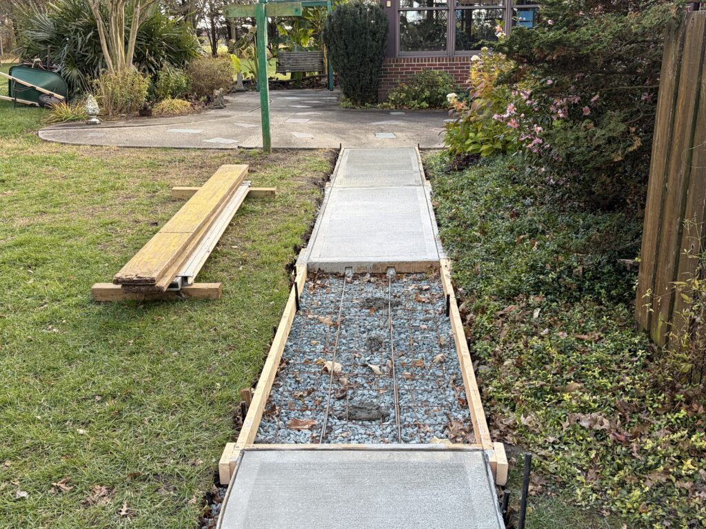 Sidewalk last pad to pour