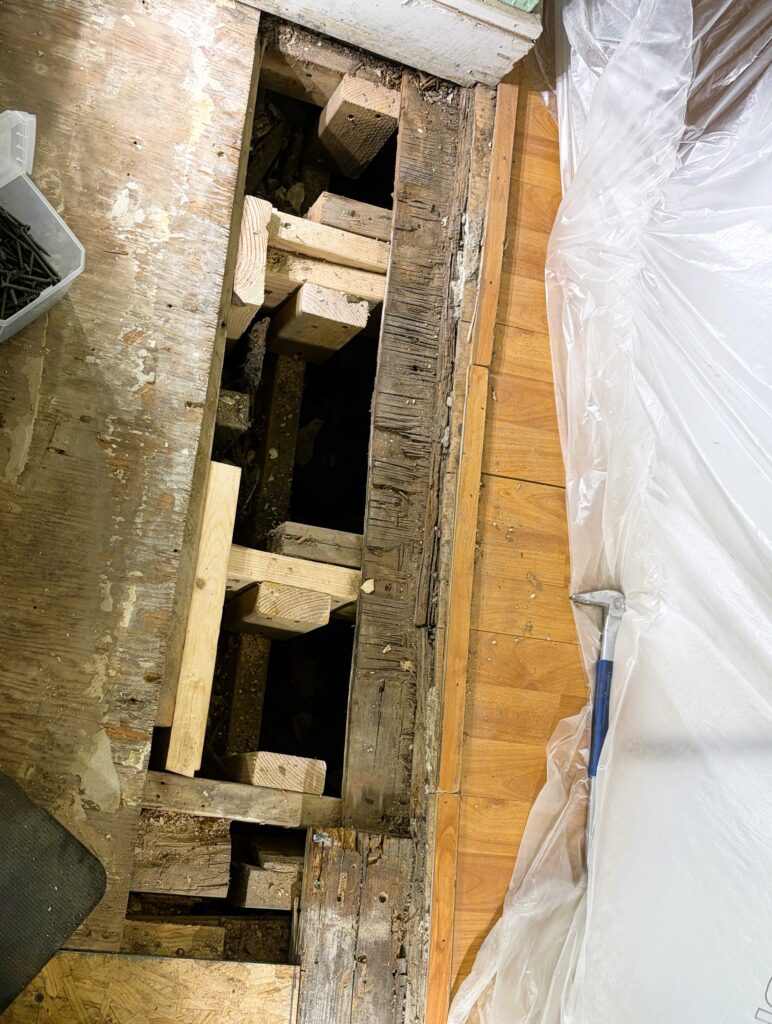 floor repair 3 blocking supports